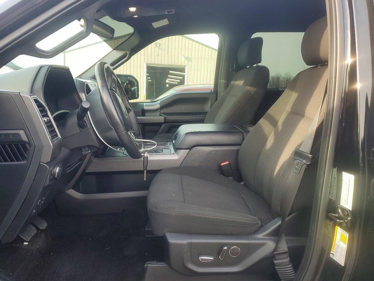 2017 FORD F150 SUPERCREW photo 7