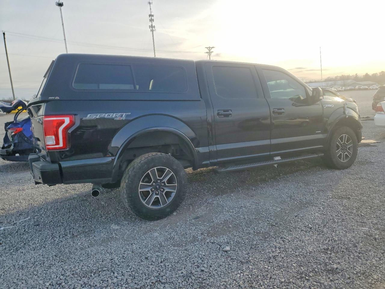 2017 FORD F150 SUPERCREW photo 3