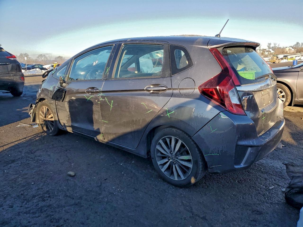 2017 HONDA FIT EX photo 2