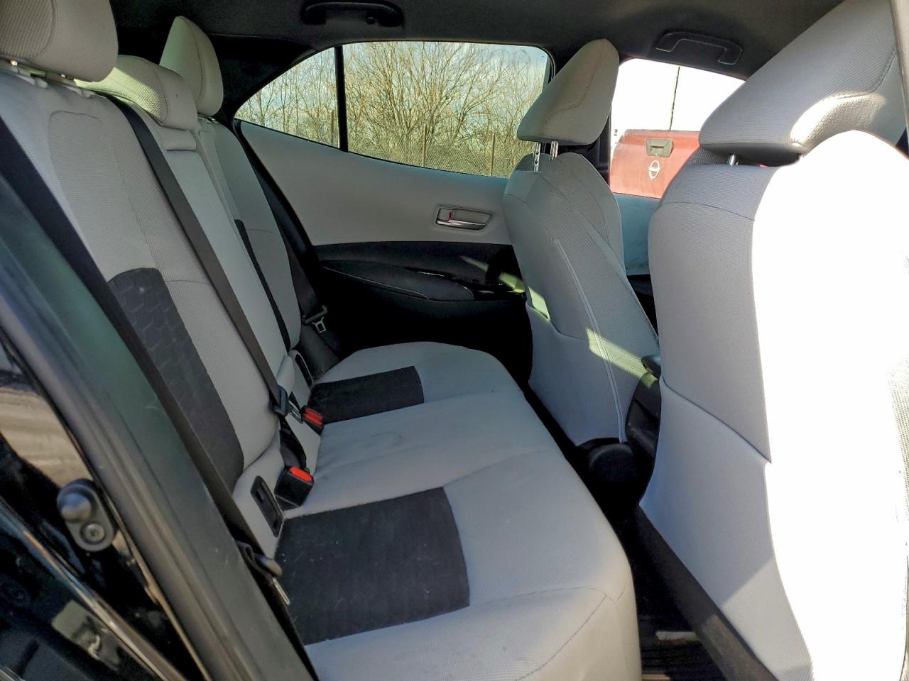 2019 TOYOTA COROLLA SE photo 10