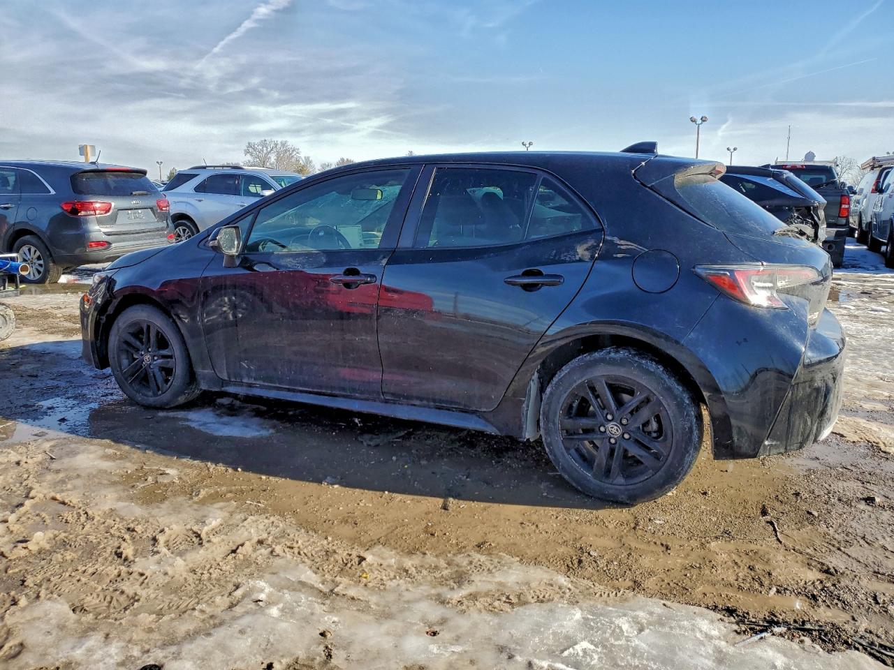 2019 TOYOTA COROLLA SE photo 2