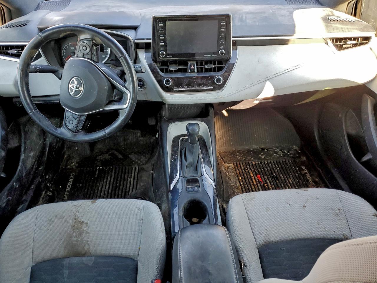 2019 TOYOTA COROLLA SE photo 8