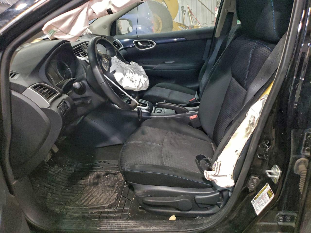 2019 NISSAN SENTRA S photo 7