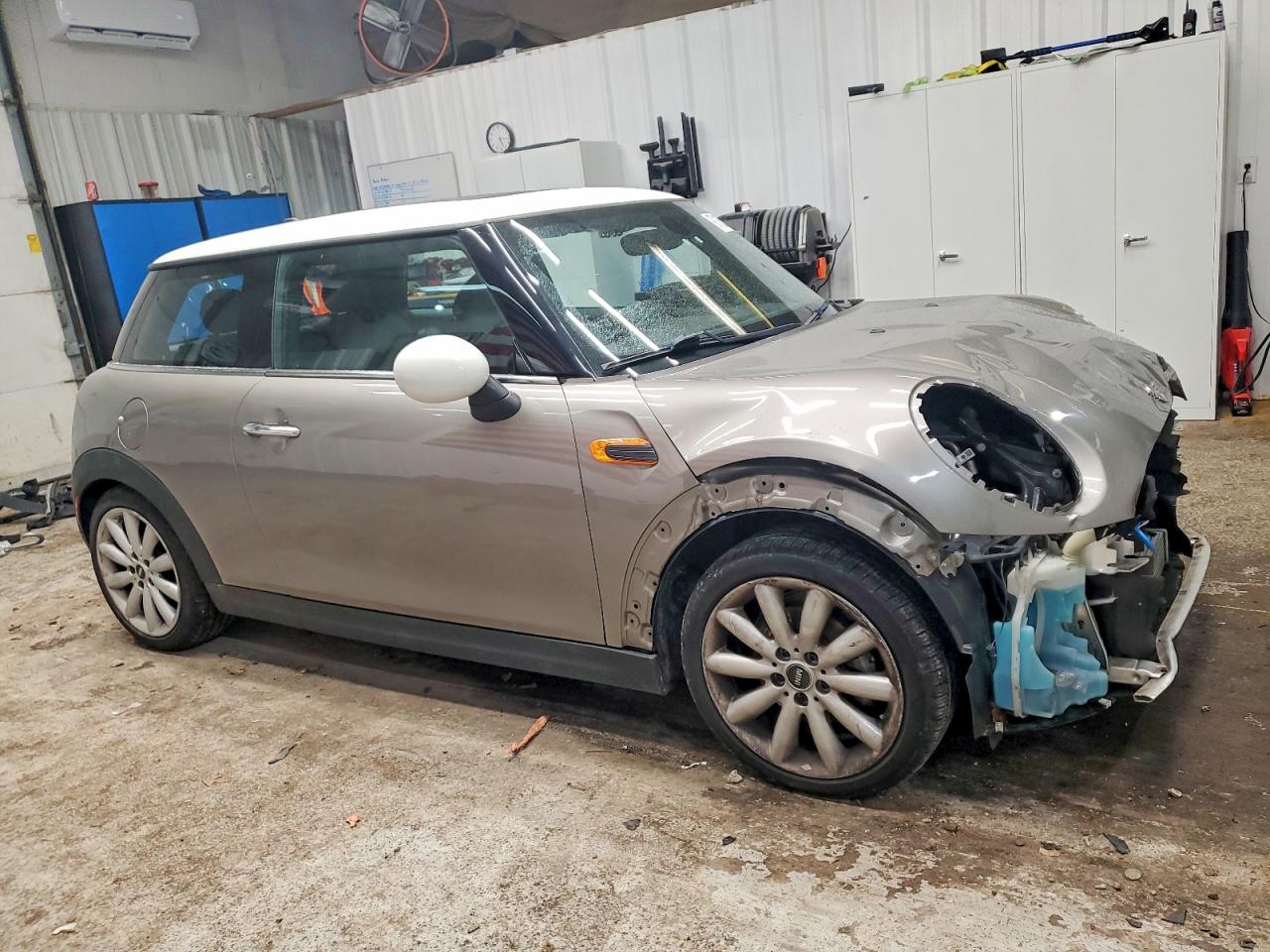 2019 MINI COOPER photo 4