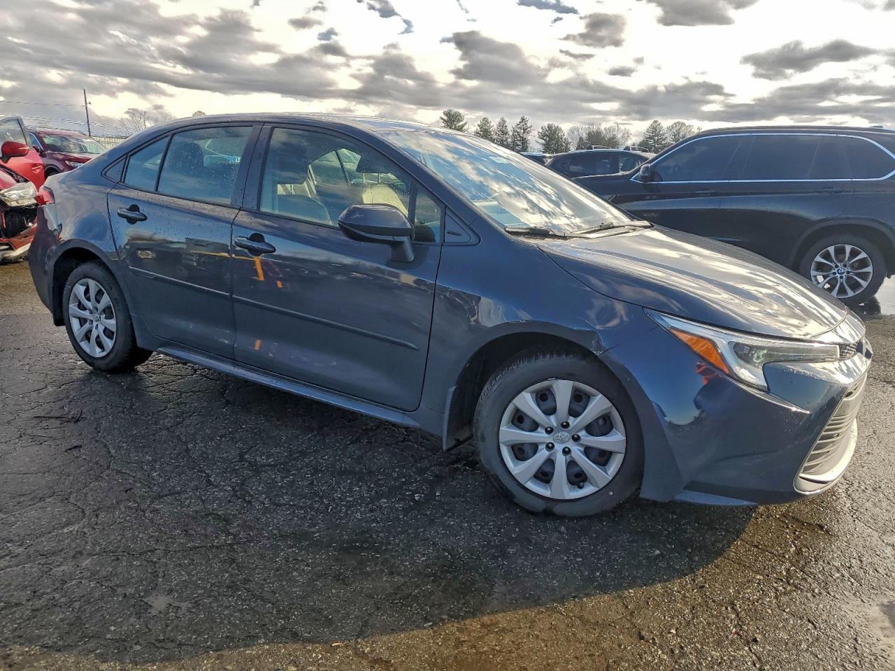 2023 TOYOTA COROLLA LE photo 4