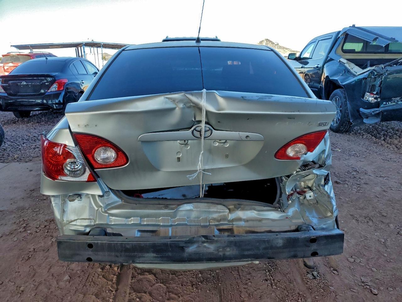 2003 TOYOTA COROLLA CE photo 6
