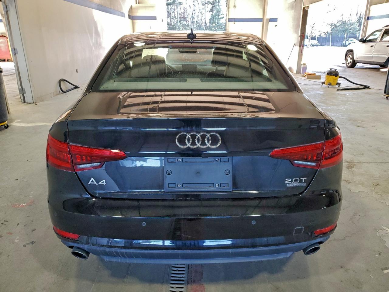 2017 AUDI A4 PREMIUM photo 6