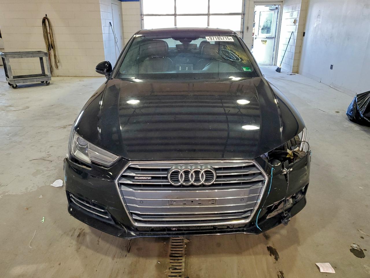 2017 AUDI A4 PREMIUM photo 5
