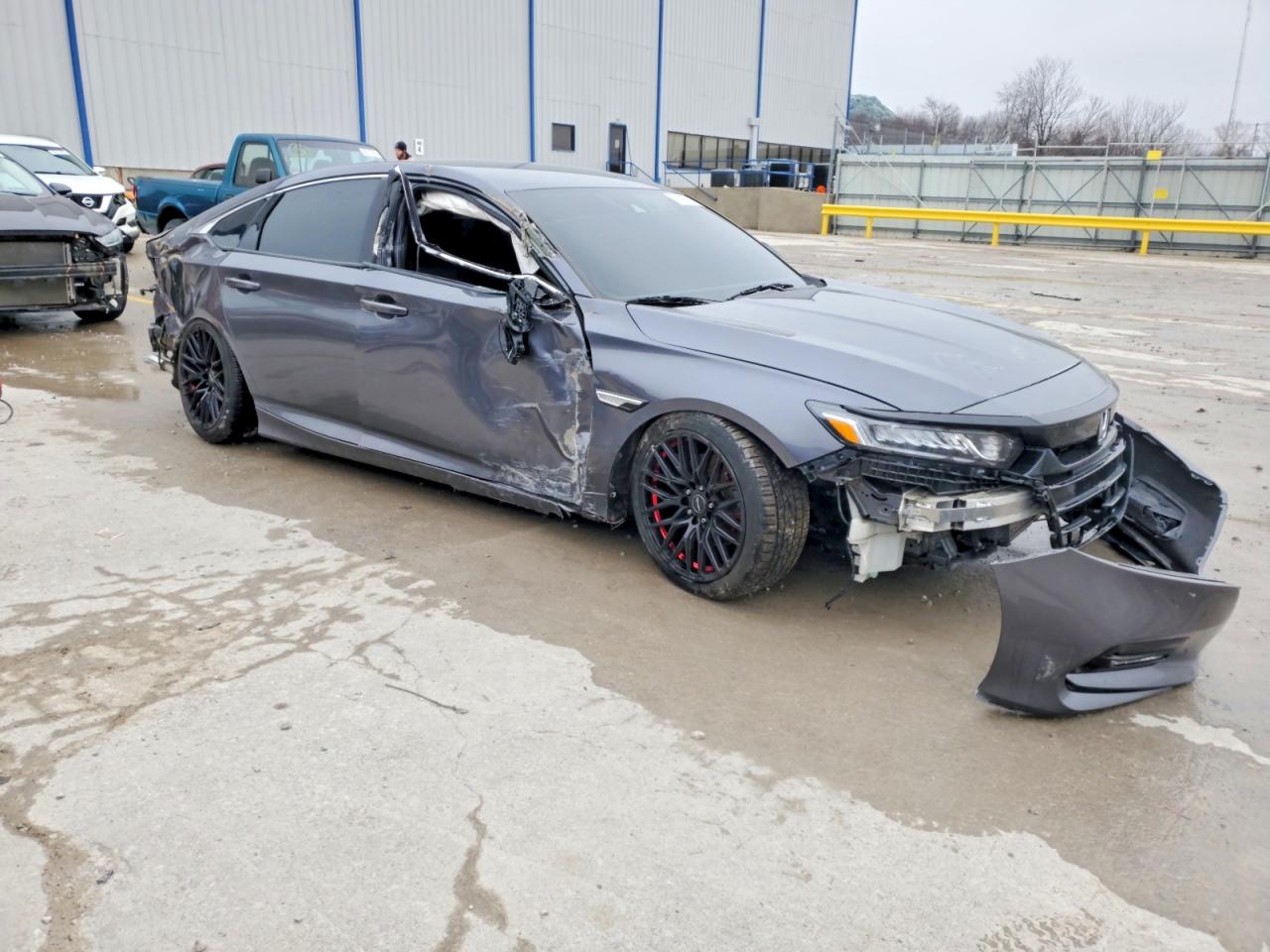 2018 HONDA ACCORD SPORT photo 4