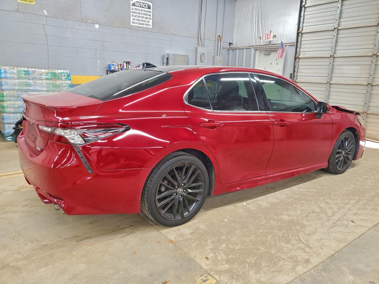 2021 TOYOTA CAMRY TRD photo 3