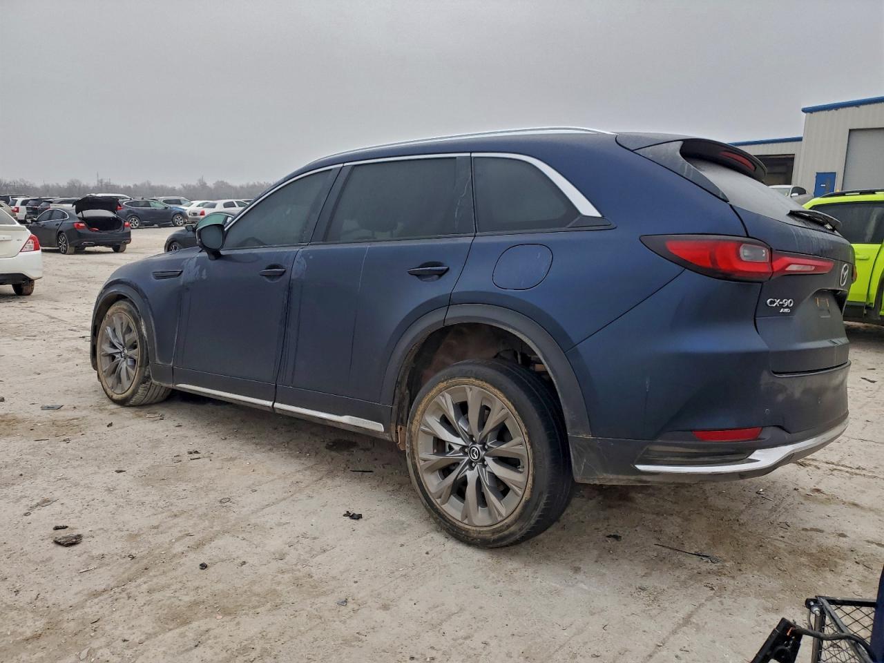 2024 MAZDA CX-90 PREMIUM photo 2