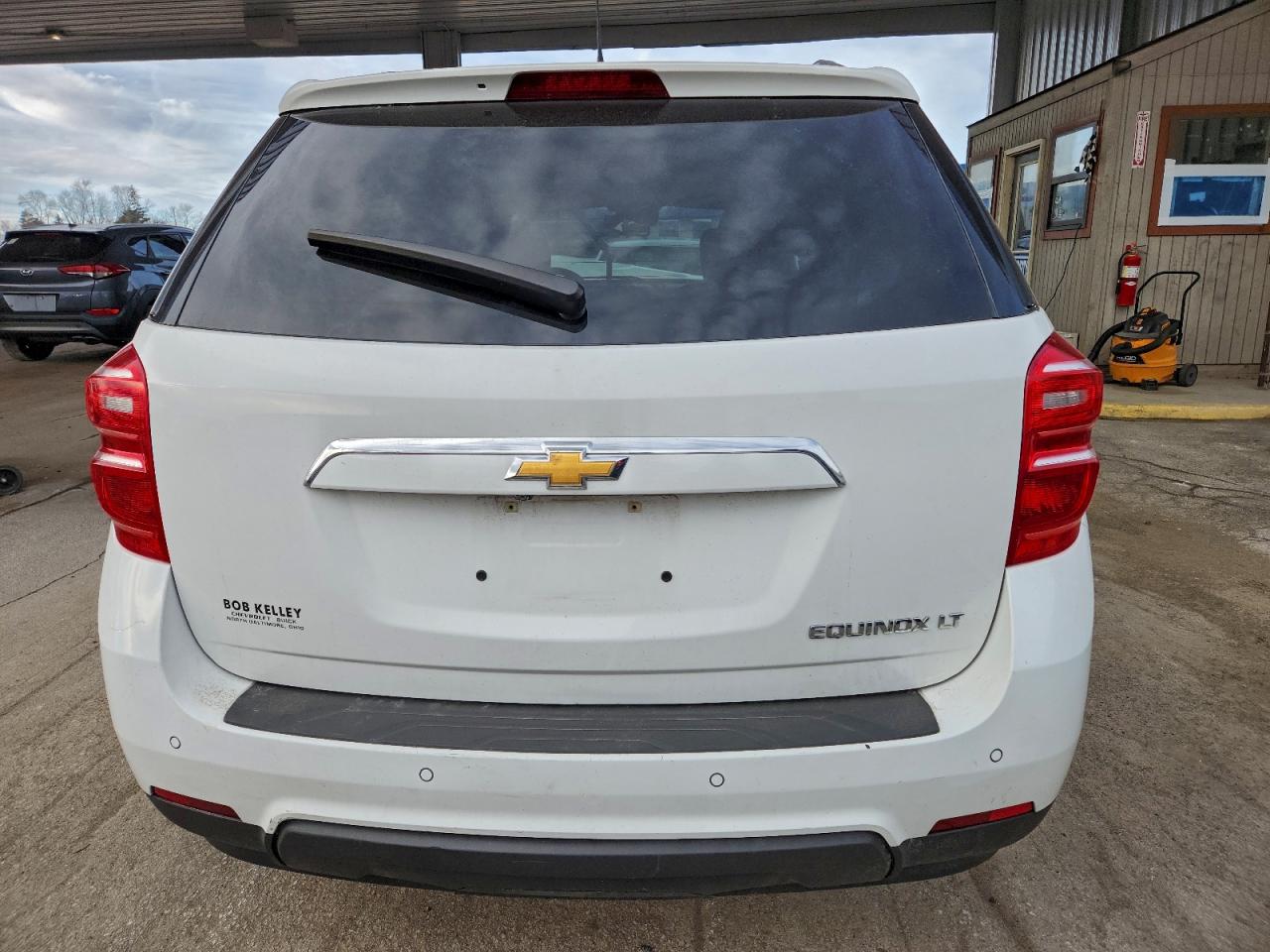 2016 CHEVROLET EQUINOX LT photo 6