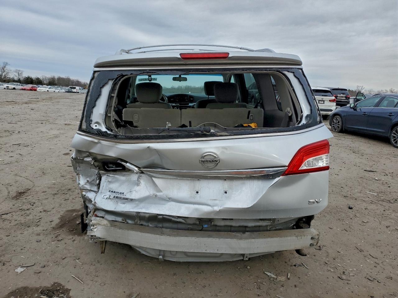 2012 NISSAN QUEST S photo 6