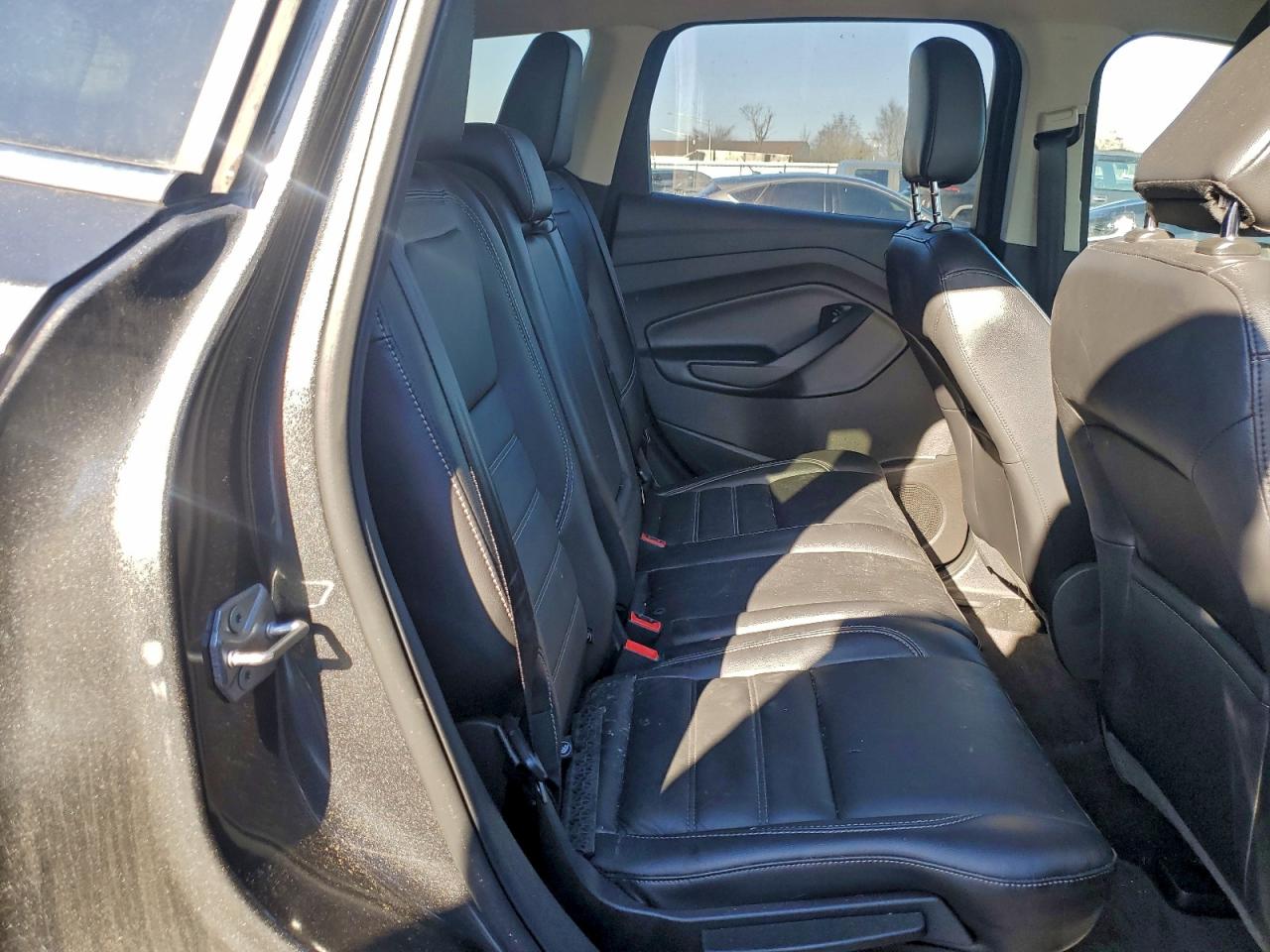 2019 FORD ESCAPE TITANIUM photo 28