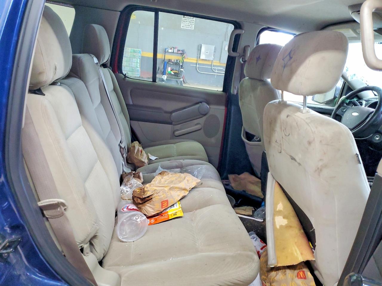 2008 FORD EXPLORER XLT photo 11