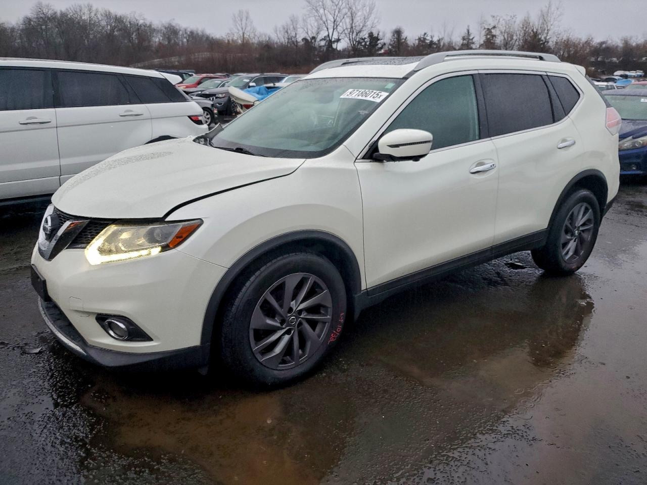 2016 NISSAN ROGUE