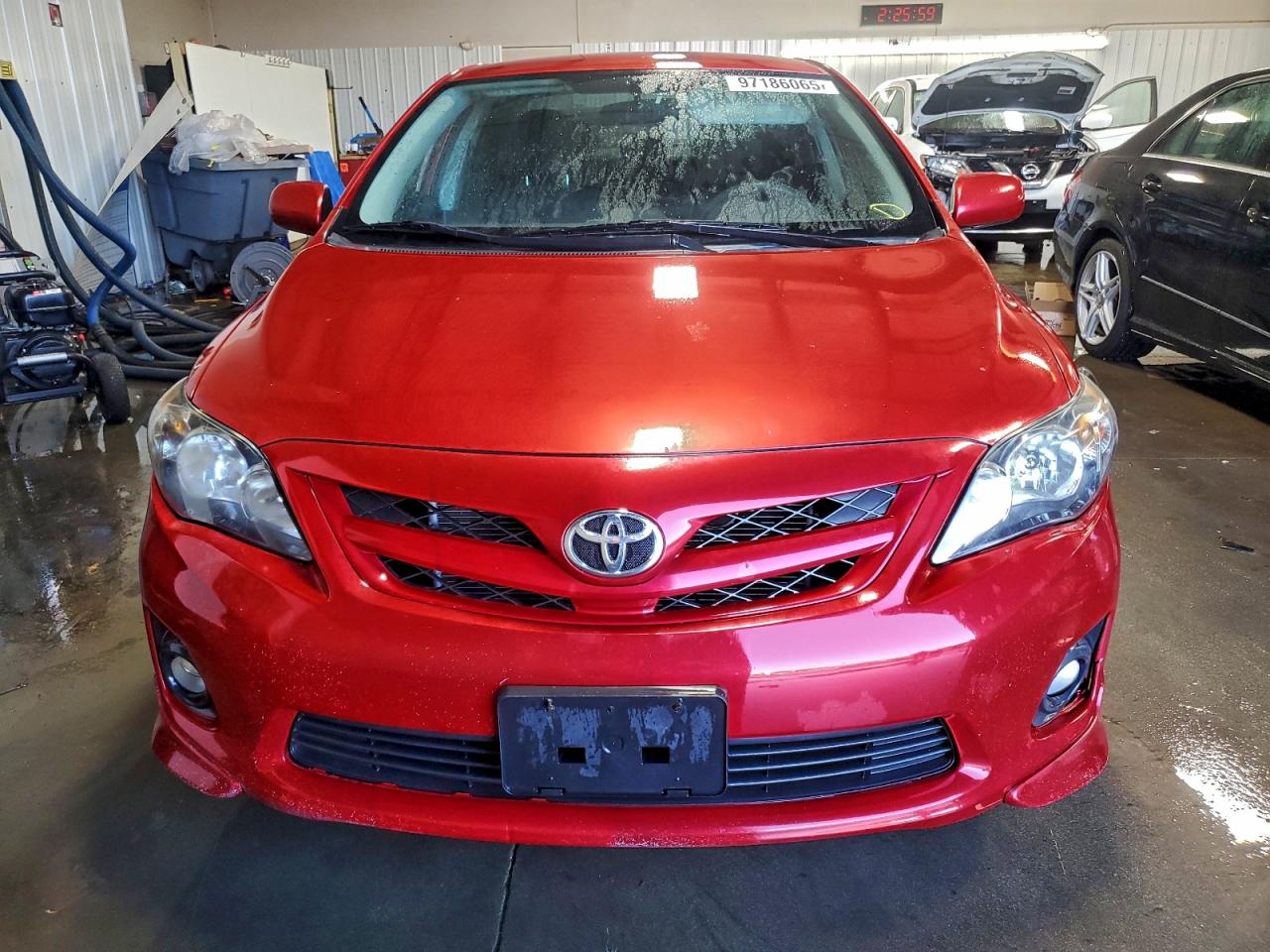 2013 TOYOTA COROLLA BASE photo 5