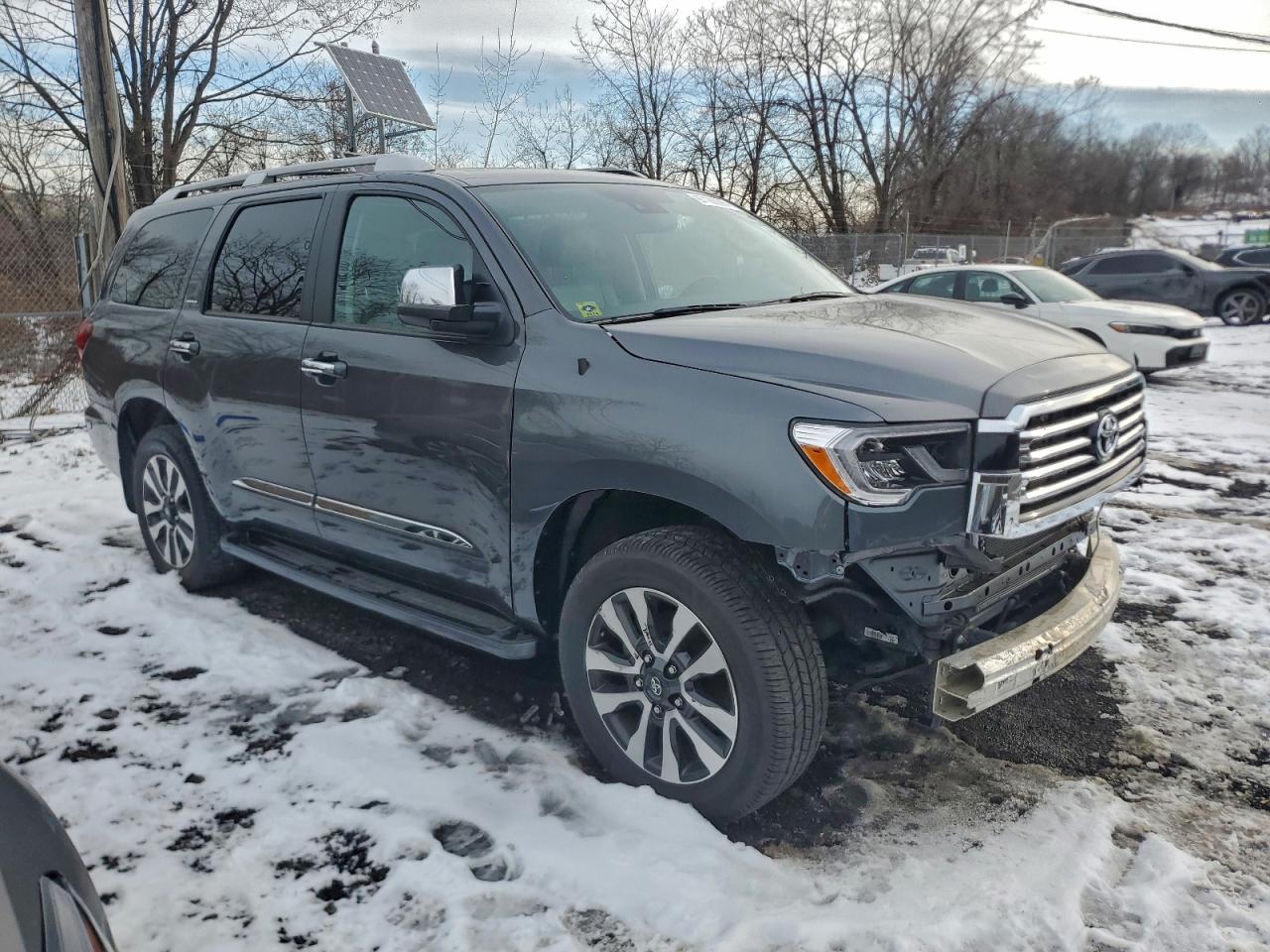 2021 TOYOTA SEQUOIA LIMITED photo 4