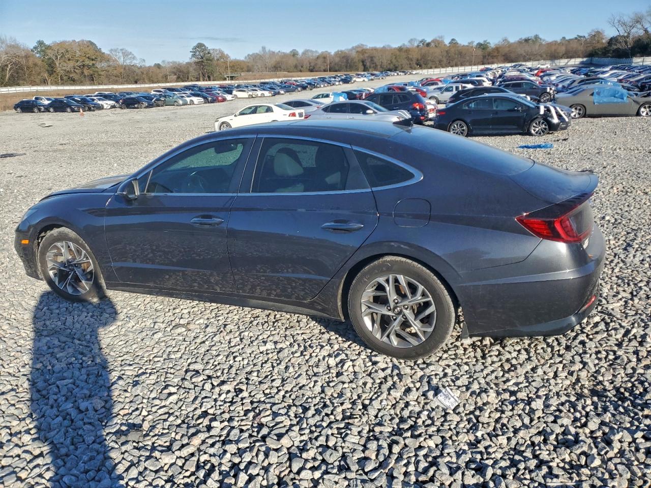 2020 HYUNDAI SONATA photo 2