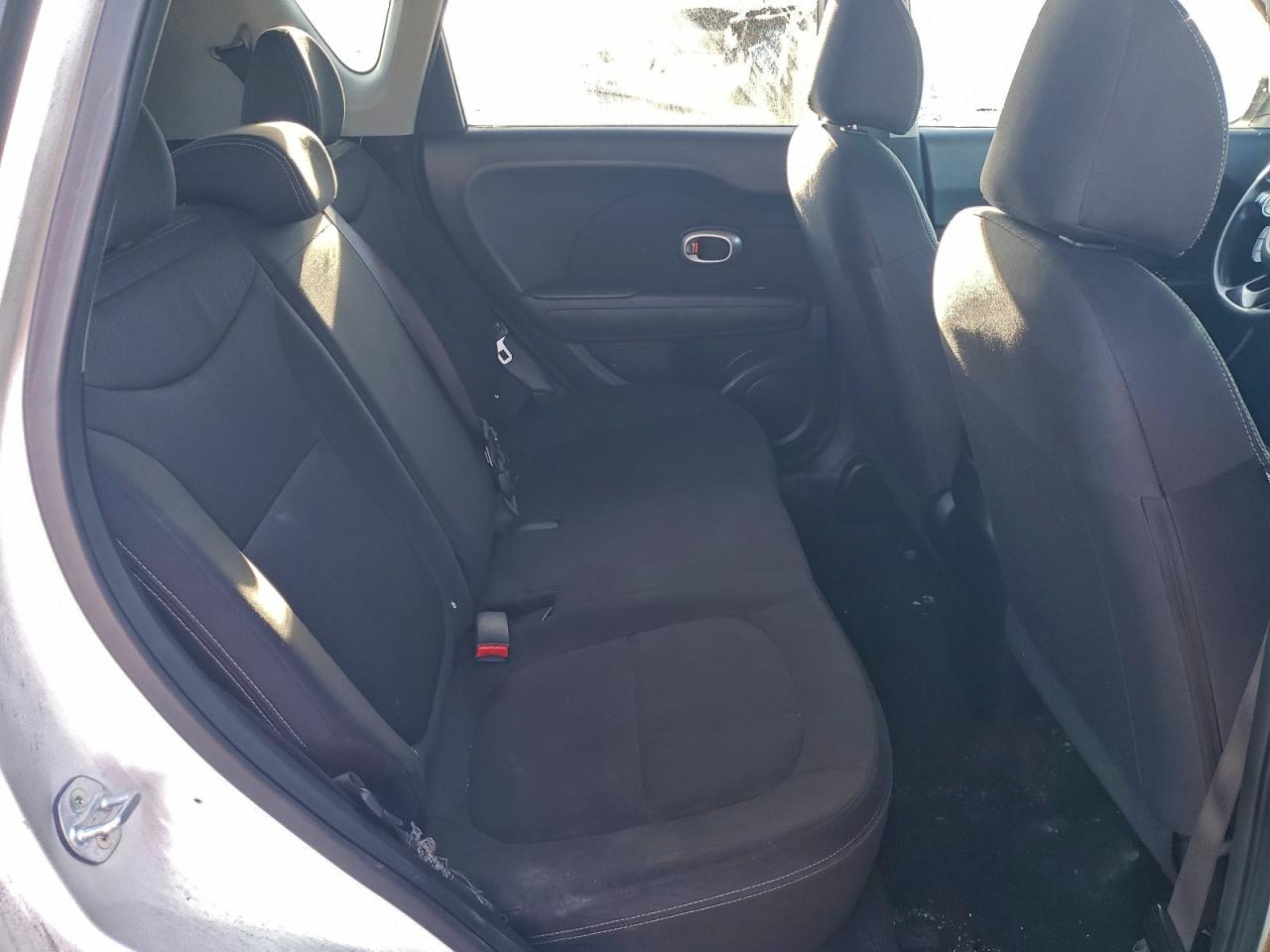 2017 KIA SOUL photo 11