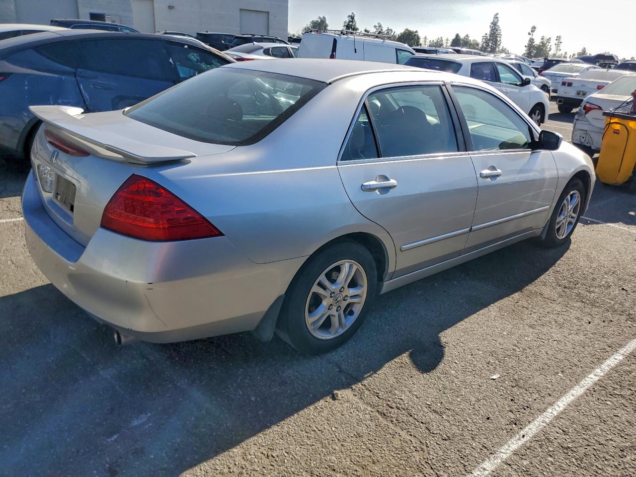 2006 HONDA ACCORD EX photo 3