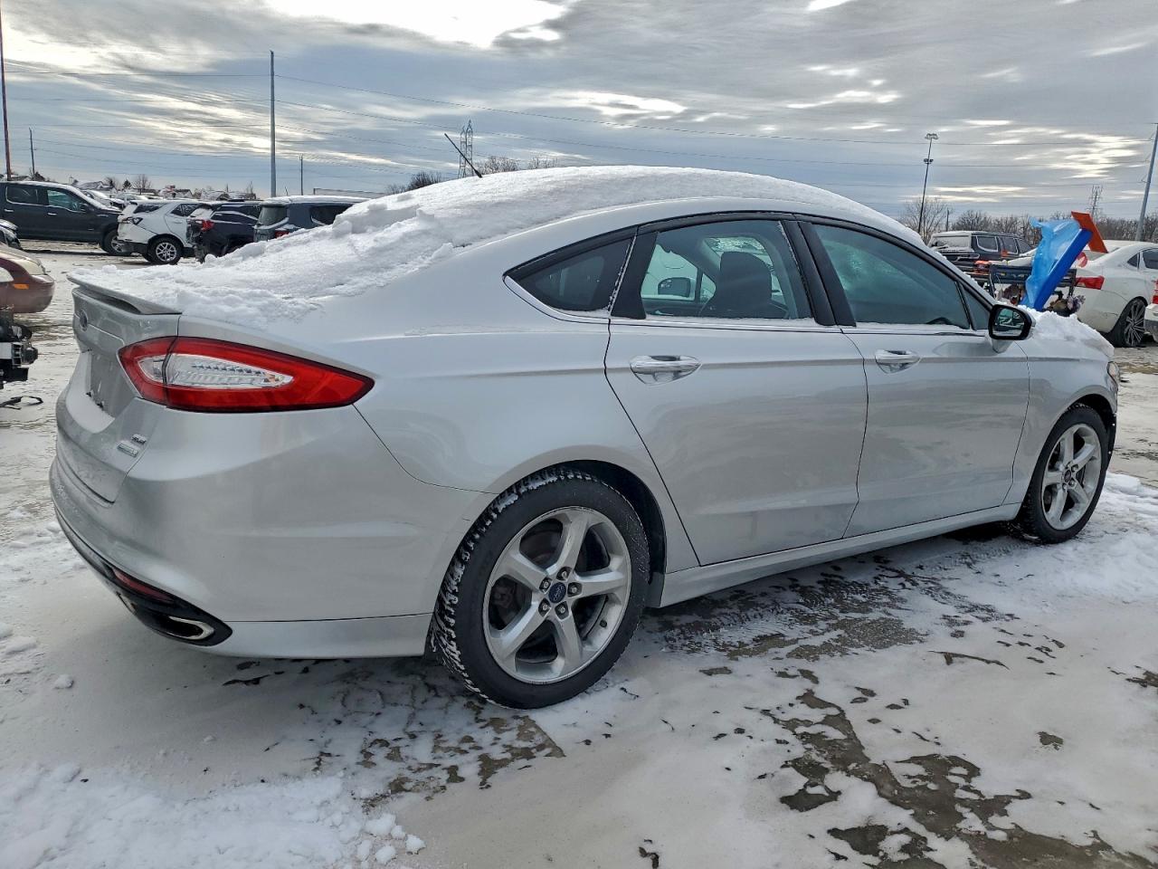 2016 FORD FUSION SE photo 3