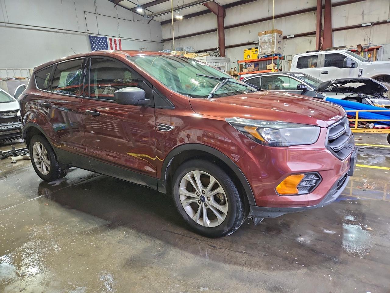 2018 FORD ESCAPE S photo 4