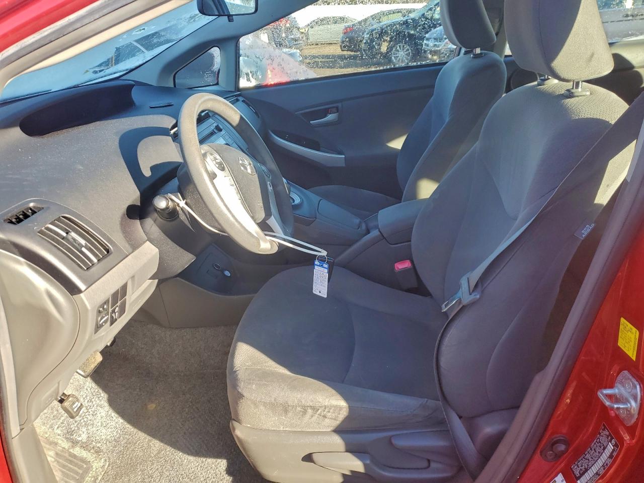 2010 TOYOTA PRIUS photo 7