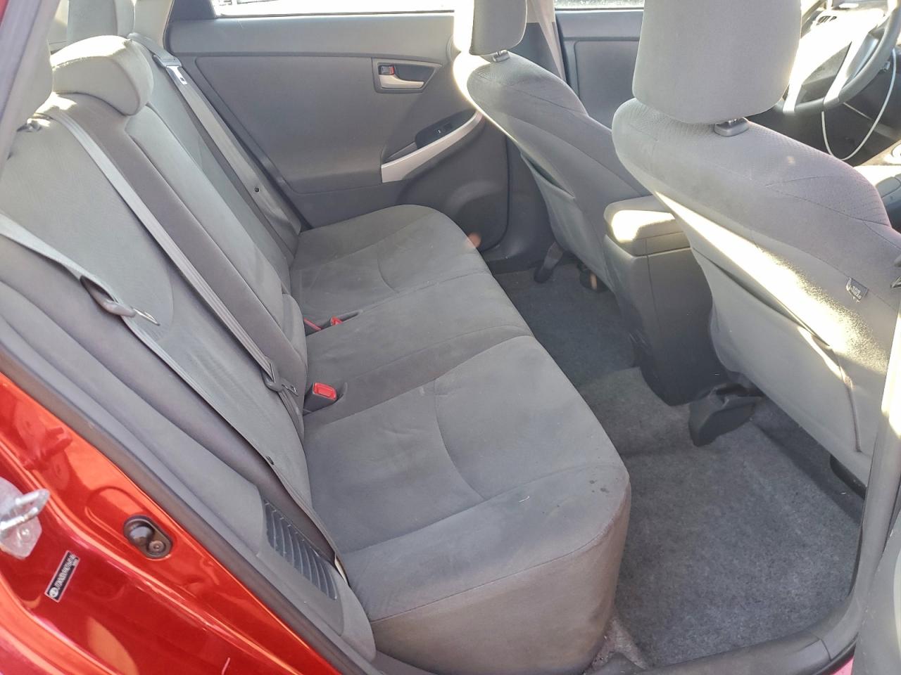 2010 TOYOTA PRIUS photo 10