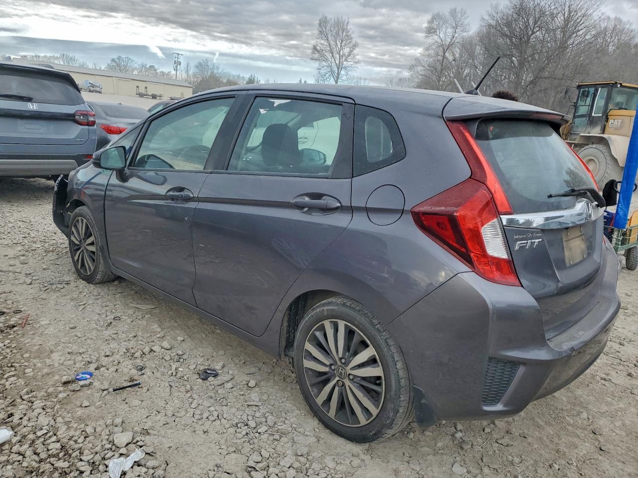 2015 HONDA FIT EX photo 2