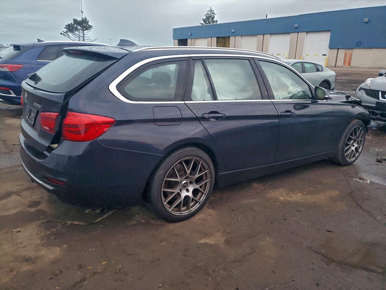 2016 BMW 328 XI photo 3