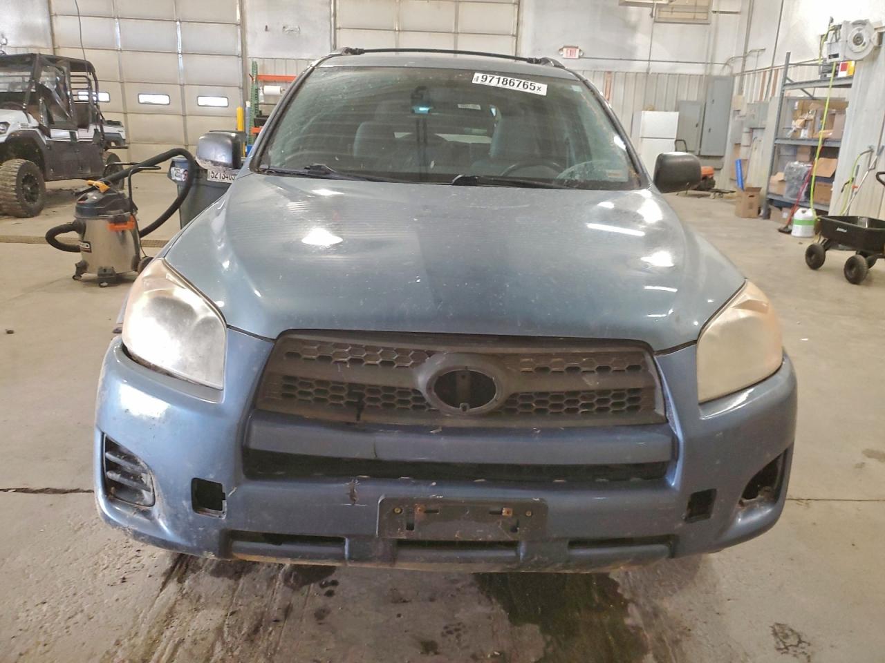 2010 TOYOTA RAV4 photo 5
