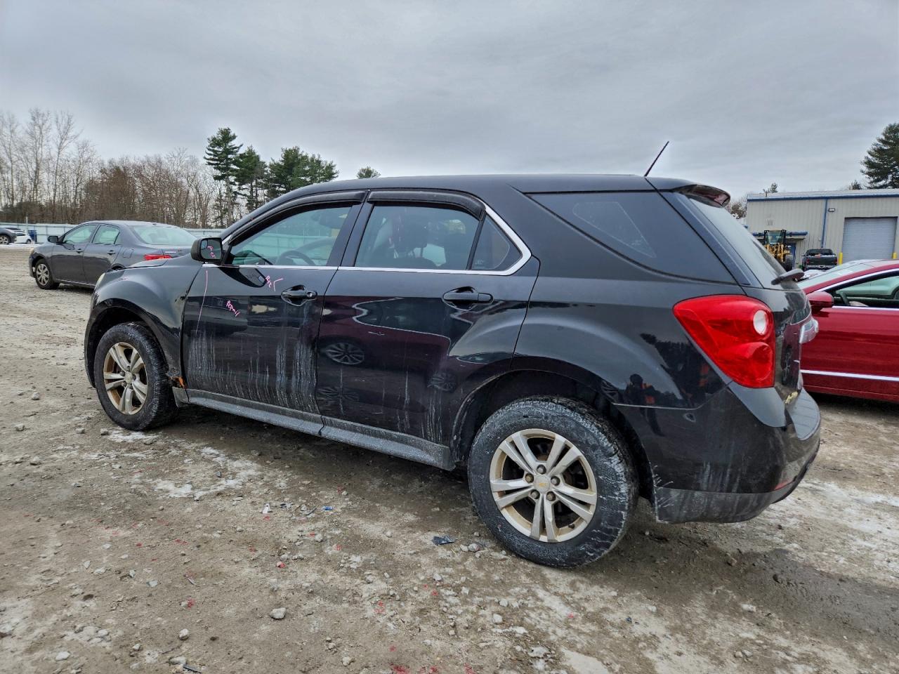 2013 CHEVROLET EQUINOX LS photo 2