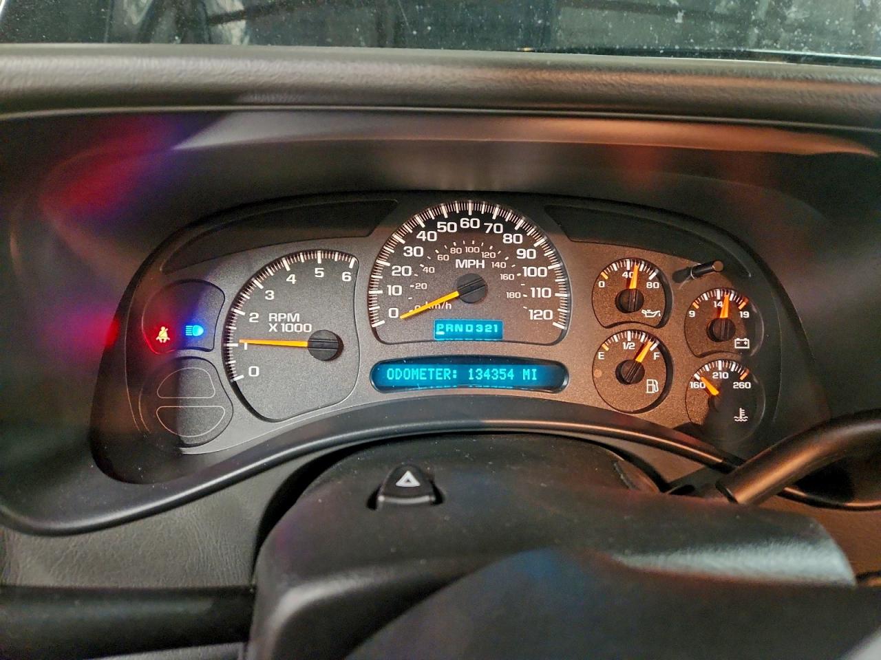 2003 CHEVROLET SILVERADO C1500 photo 9