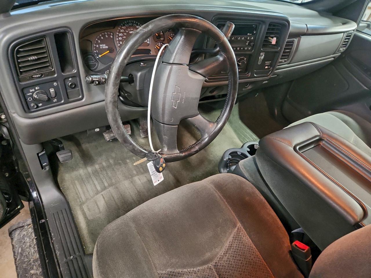 2003 CHEVROLET SILVERADO C1500 photo 8
