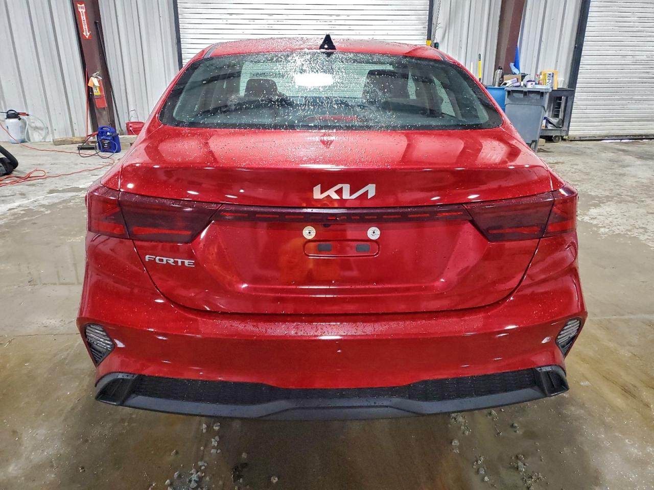 2023 KIA FORTE LX photo 6