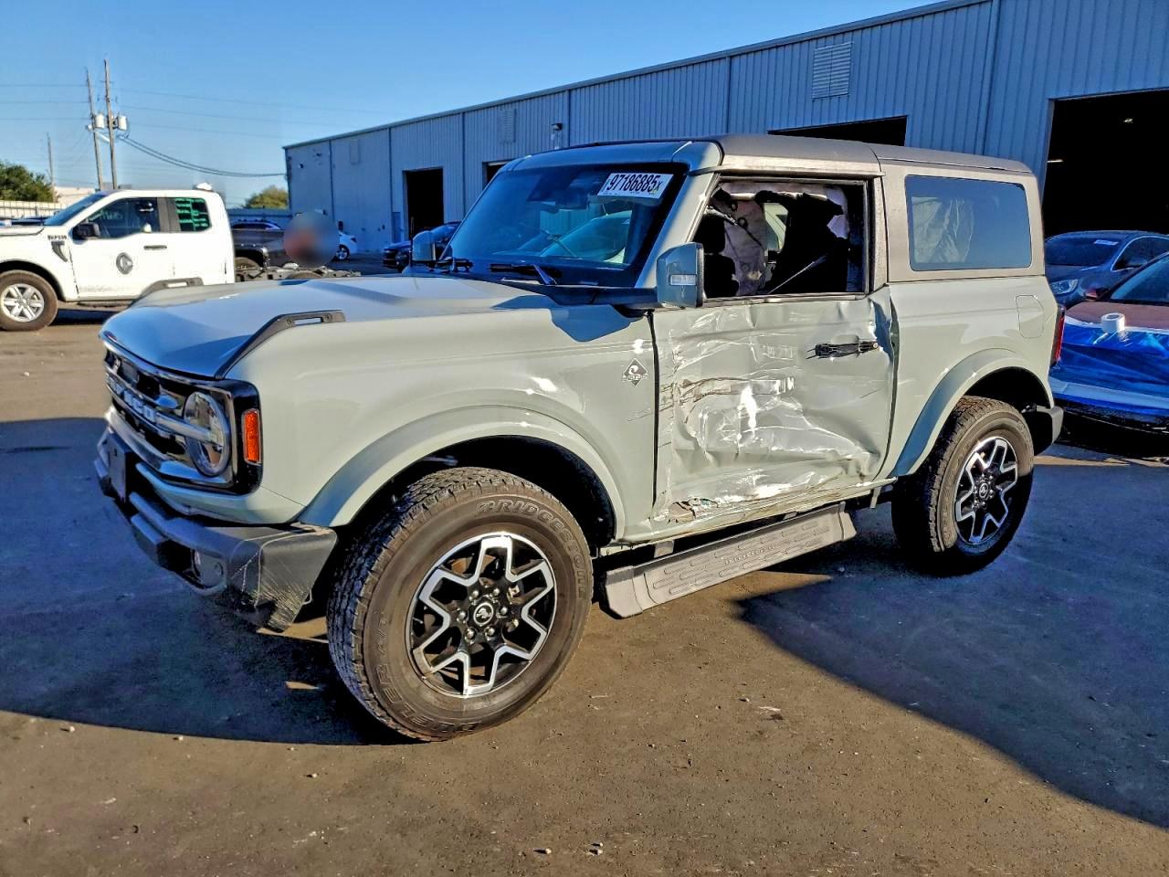 2023 FORD BRONCO