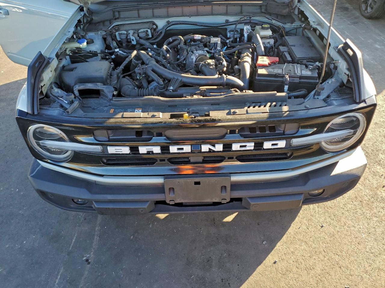 2023 FORD BRONCO BASE photo 12