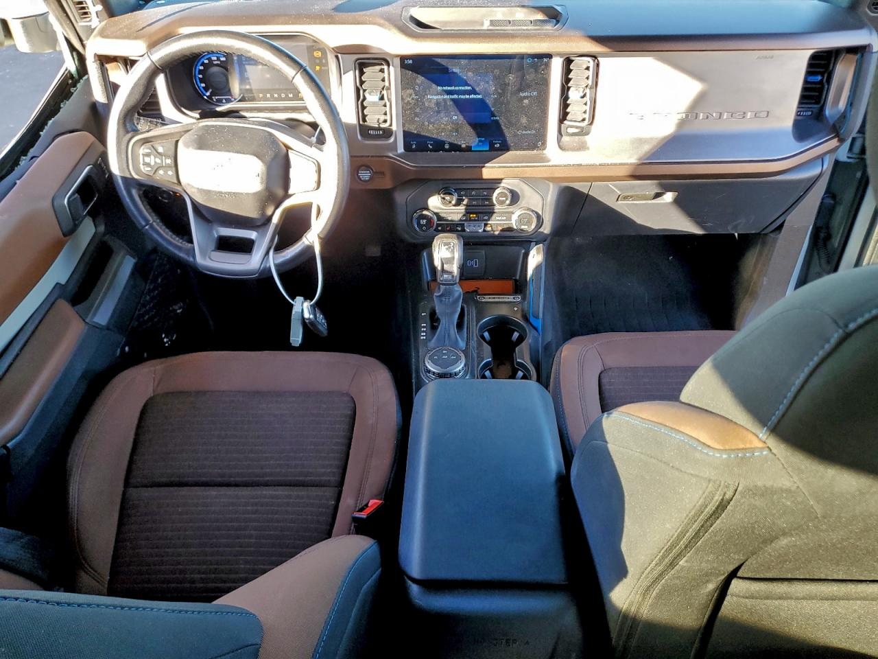 2023 FORD BRONCO BASE photo 8