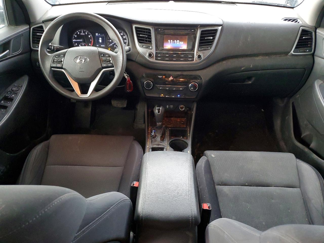 2018 HYUNDAI TUCSON SE photo 8
