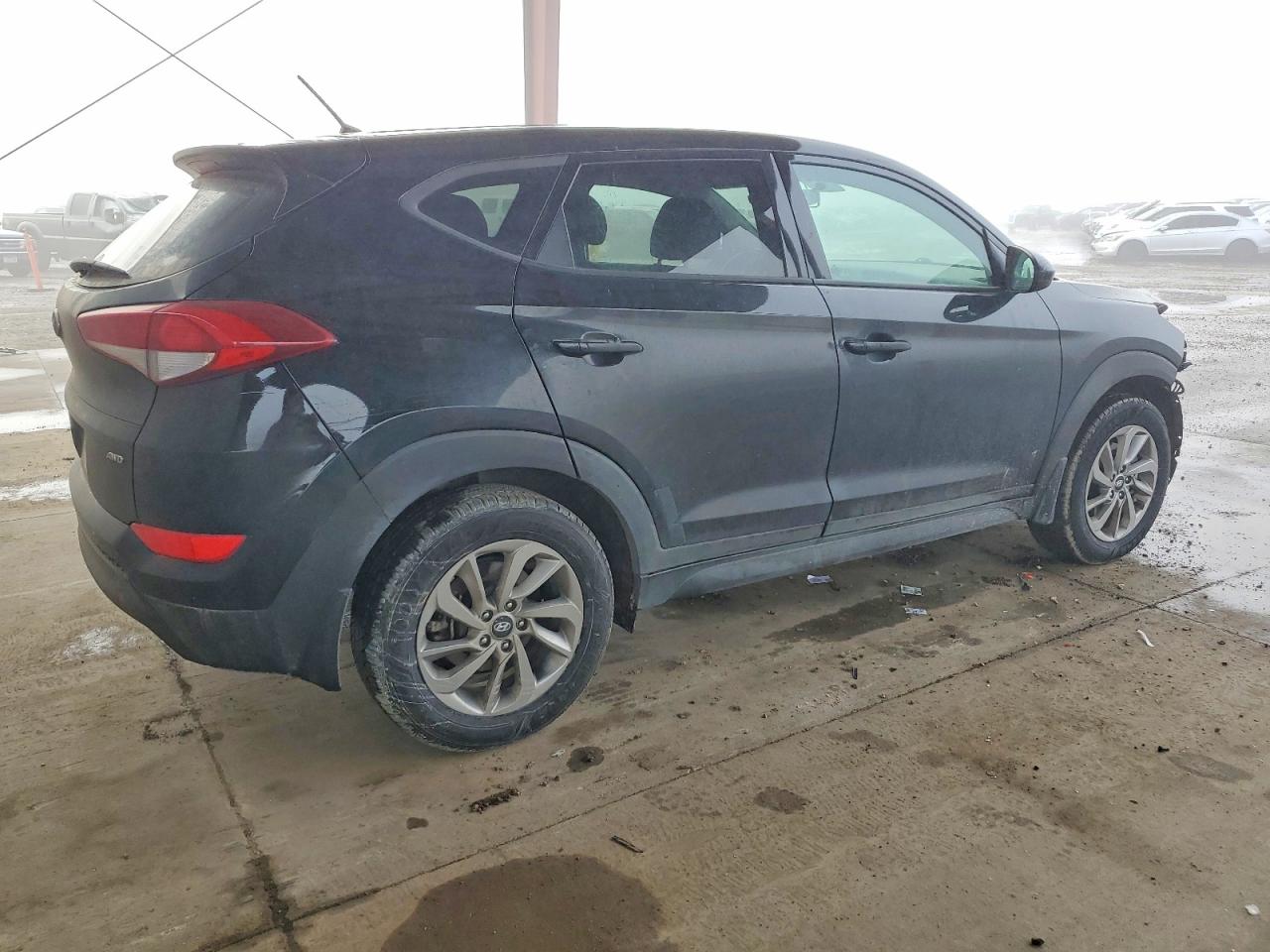 2018 HYUNDAI TUCSON SE photo 3