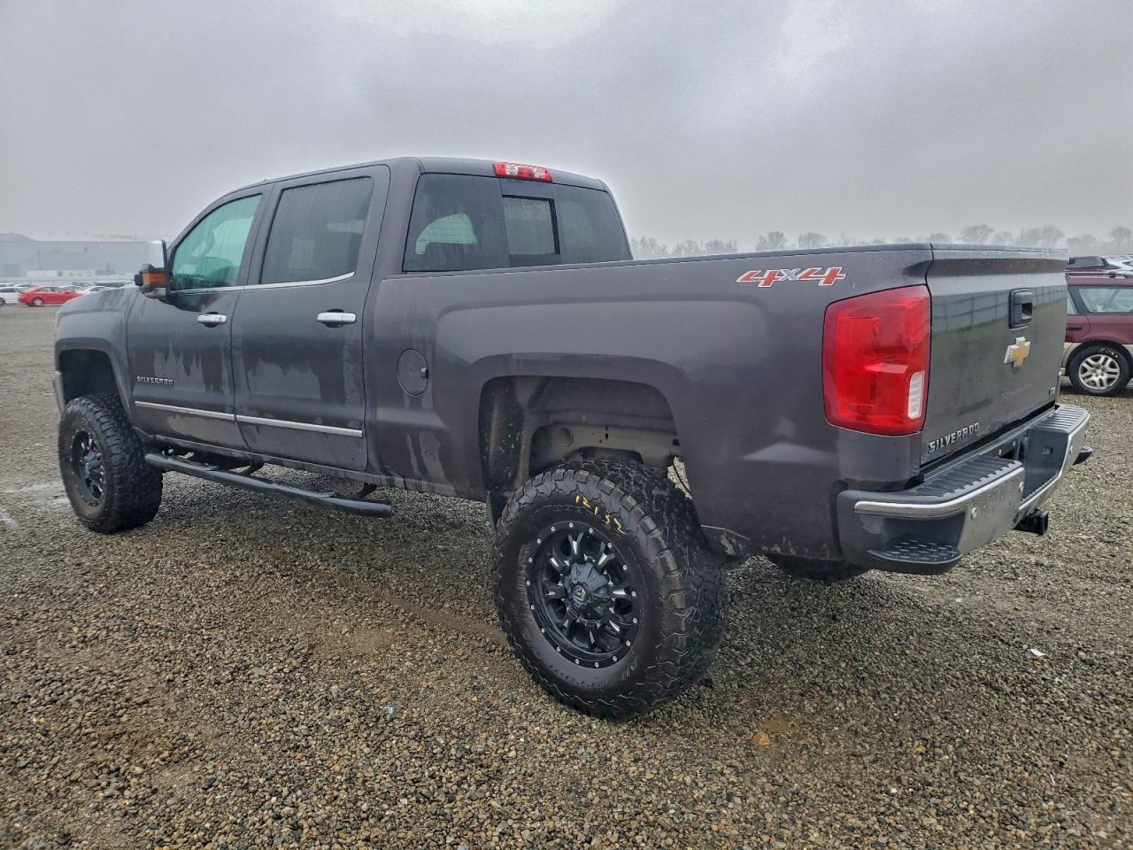 2016 CHEVROLET SILVERADO K1500 LTZ photo 2