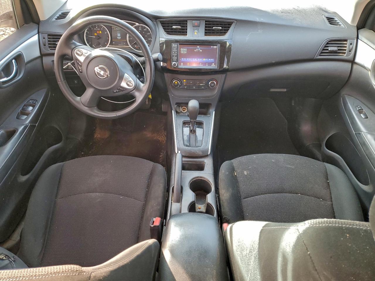 2019 NISSAN SENTRA S photo 8