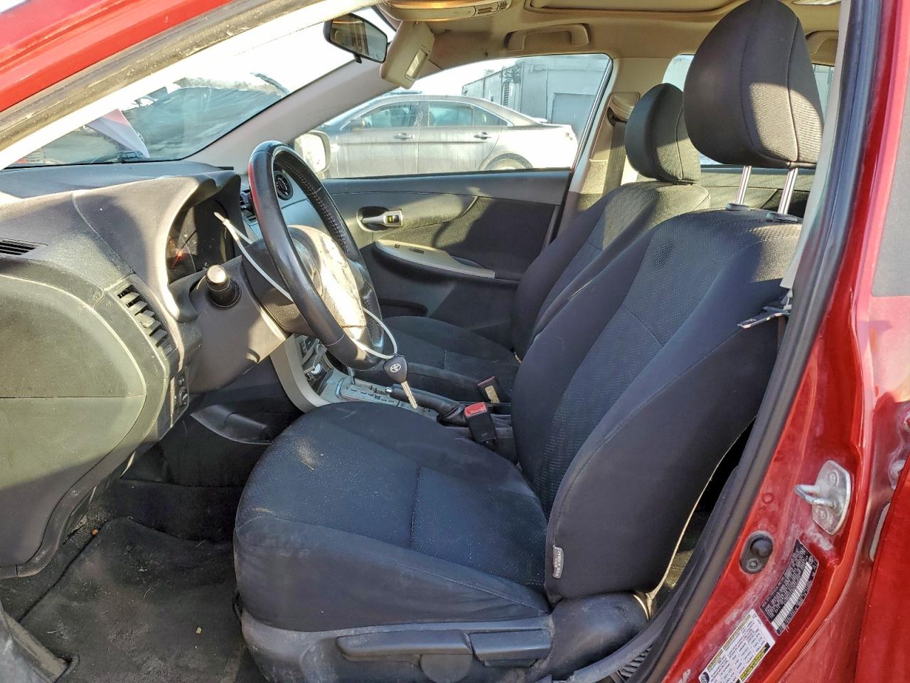 2010 TOYOTA COROLLA BASE photo 7