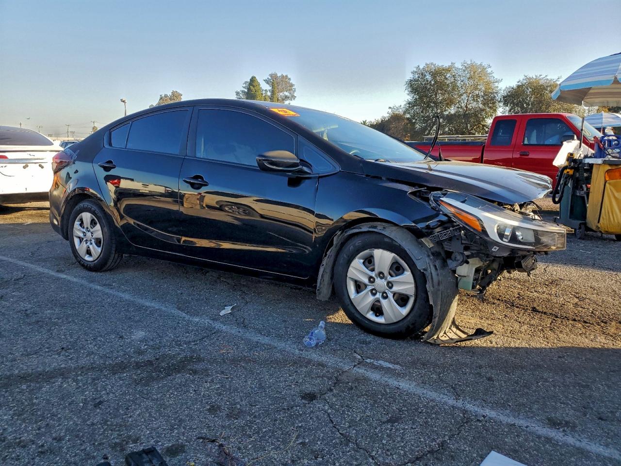 2017 KIA FORTE LX photo 4