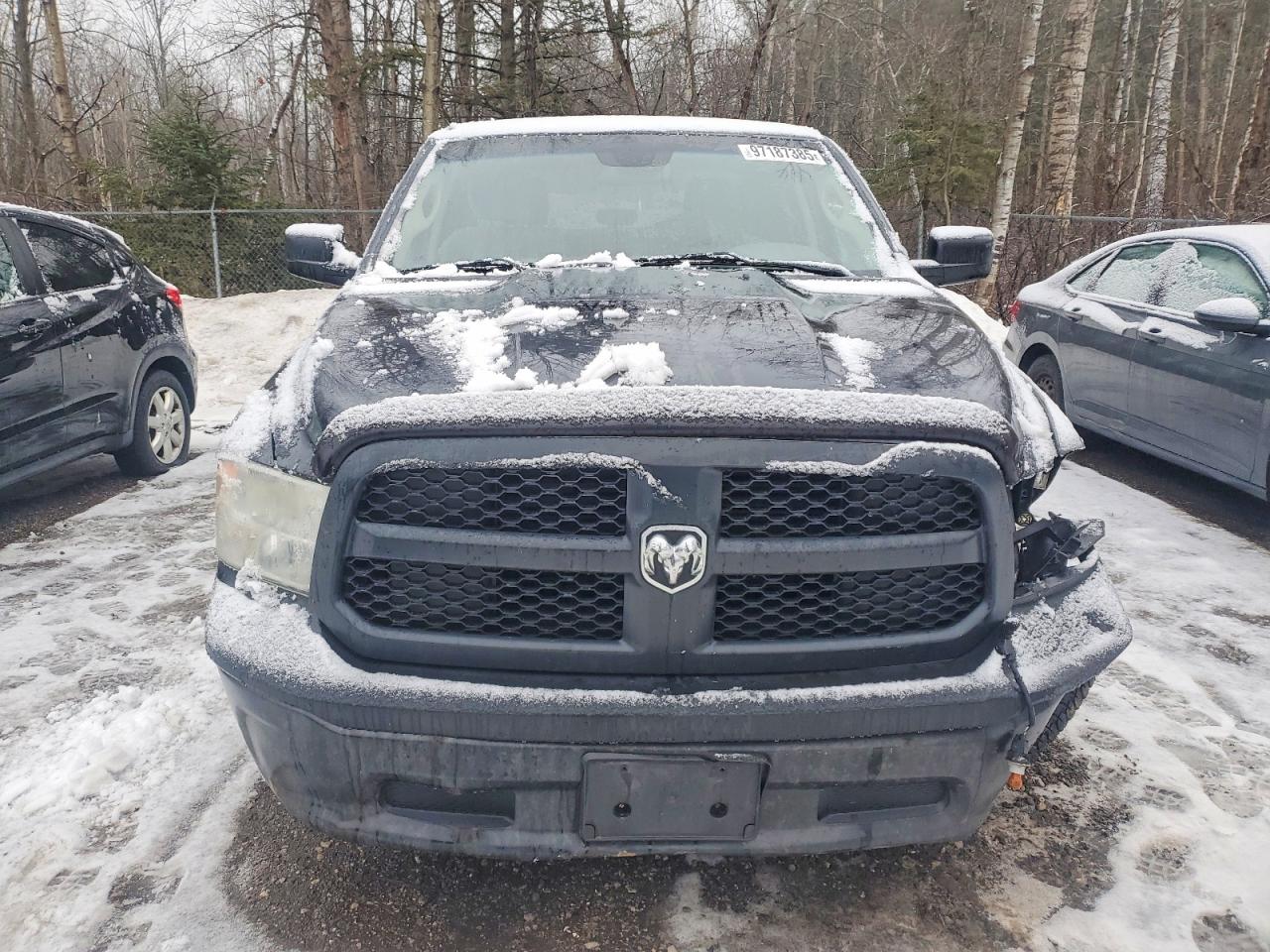 2016 RAM 1500 ST photo 5
