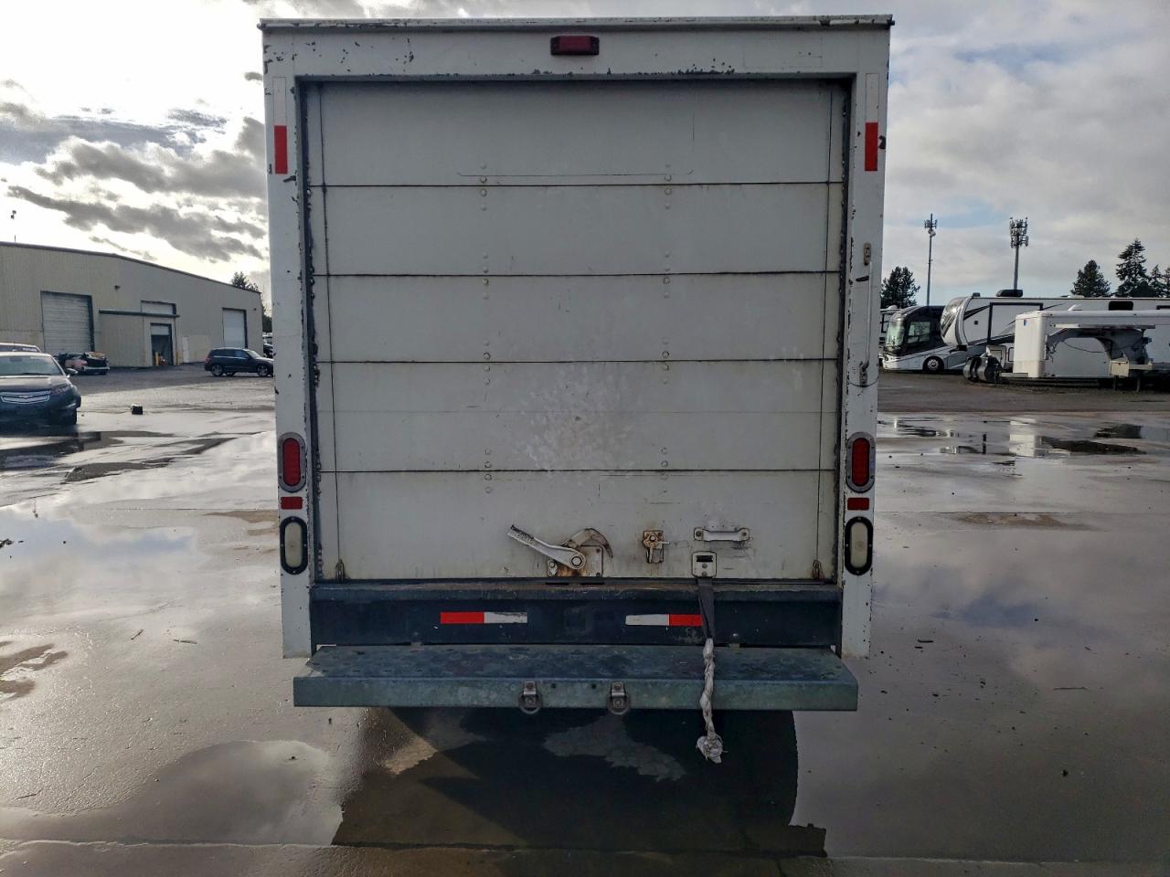 2007 GMC SAVANA CUTAWAY G3500 photo 6