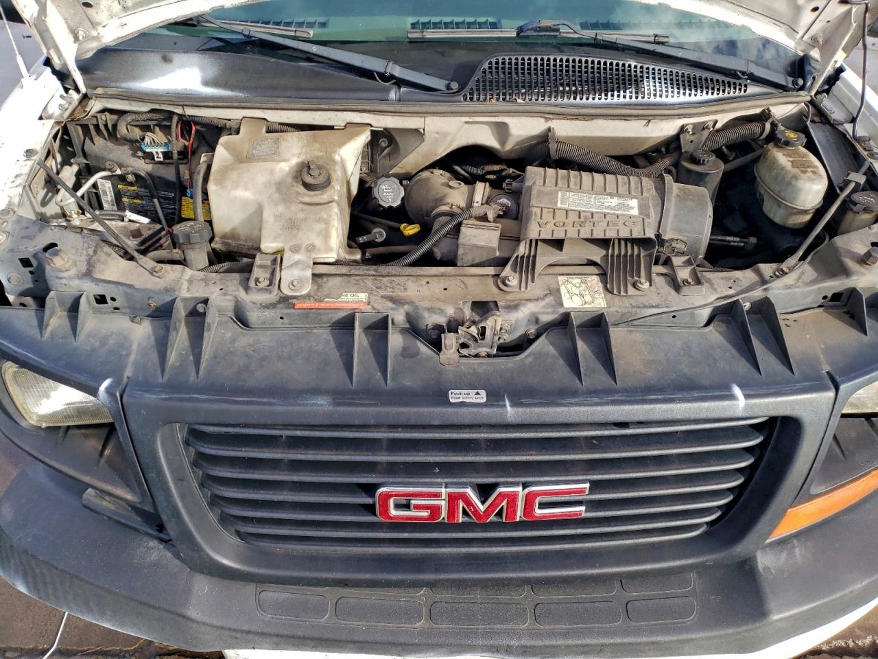 2007 GMC SAVANA CUTAWAY G3500 photo 12