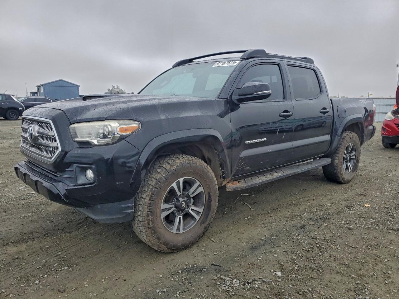 2017 TOYOTA TACOMA