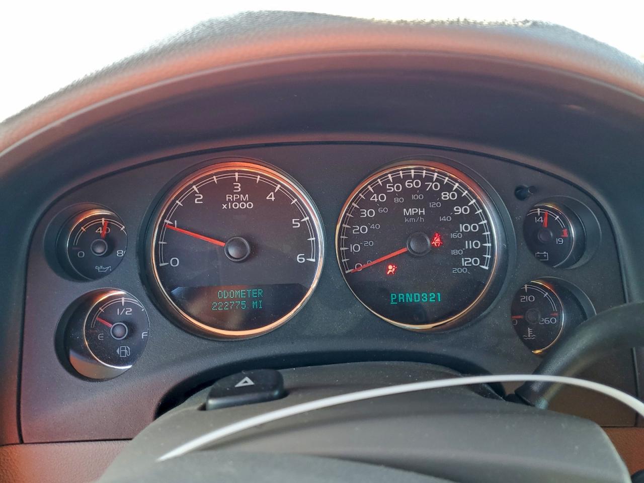2007 GMC YUKON XL K1500 photo 9